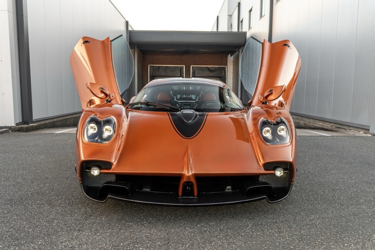 2024 Pagani Utopia, 2/14