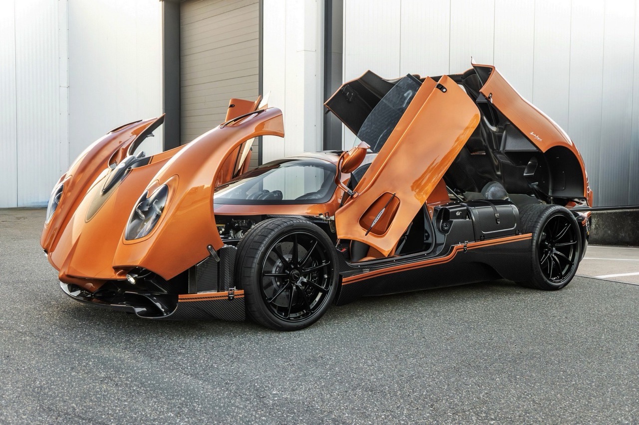 2024 Pagani Utopia, 3/14