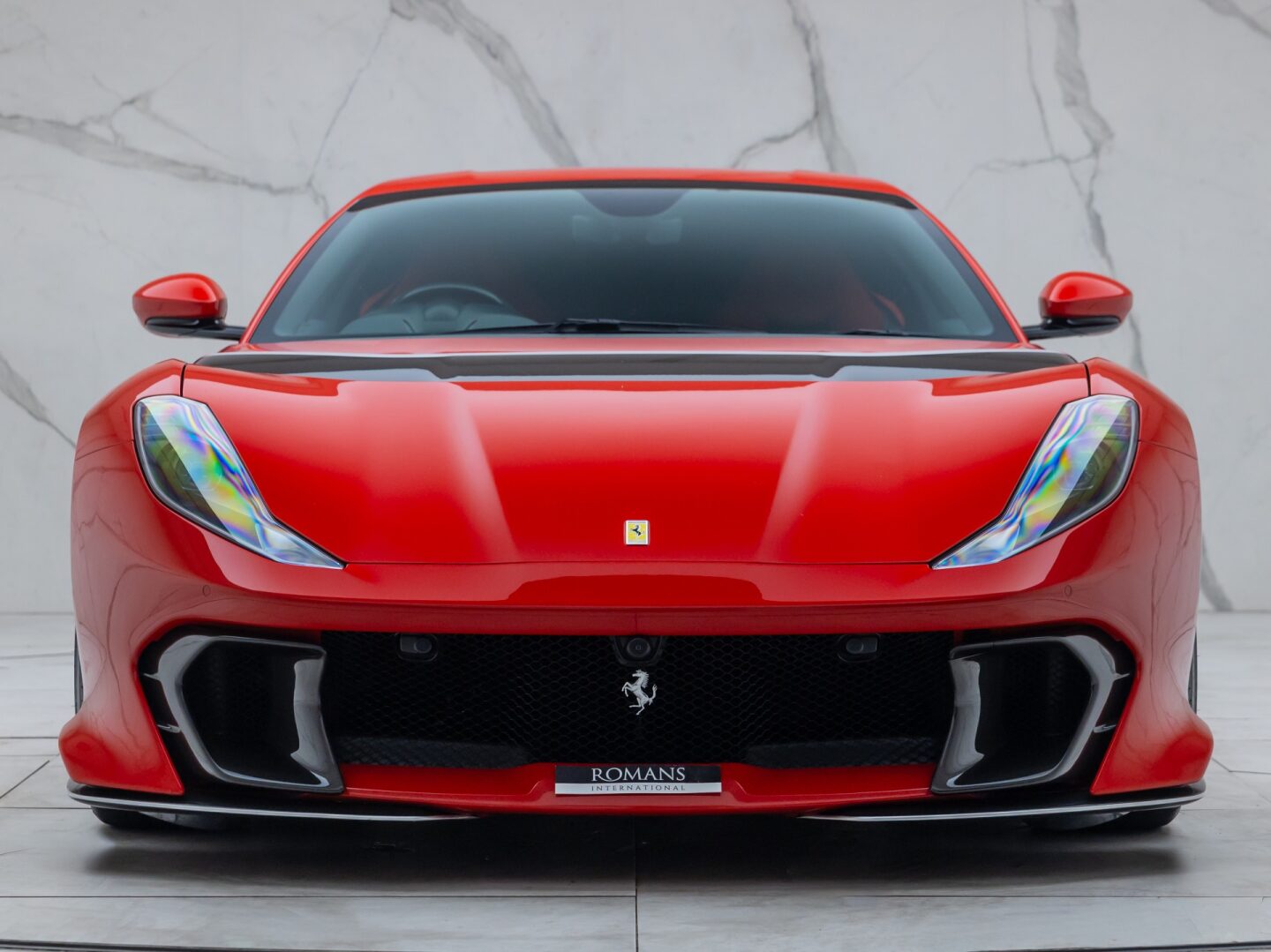 2023 Ferrari 812 Competizione, 11/16