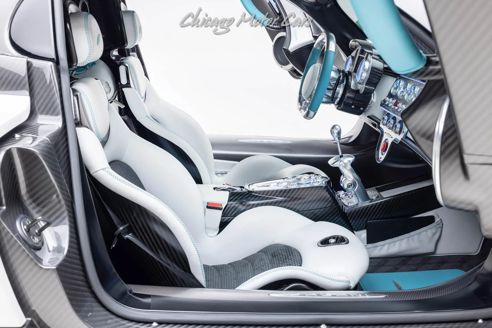2024 Pagani Utopia interior, White