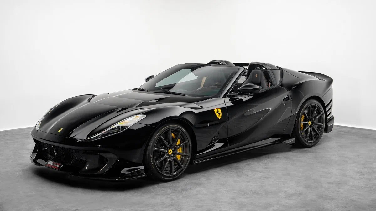 2024 Ferrari 812 Competizione Aperta