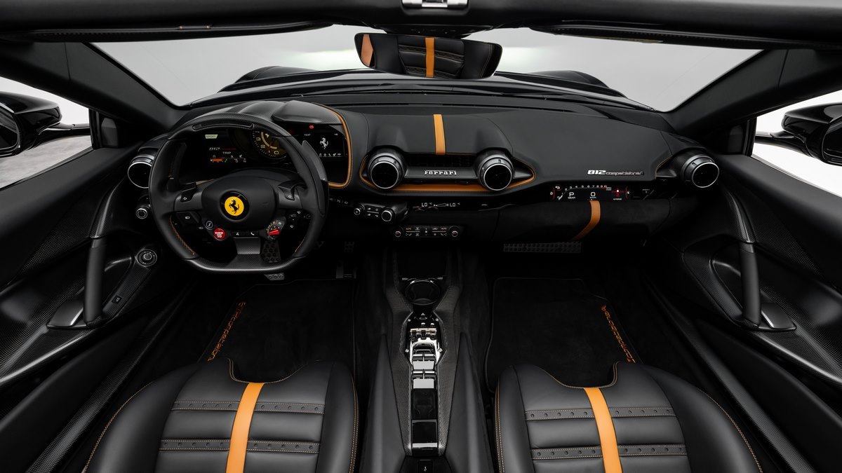 2024 Ferrari 812 Competizione Aperta, 3/16