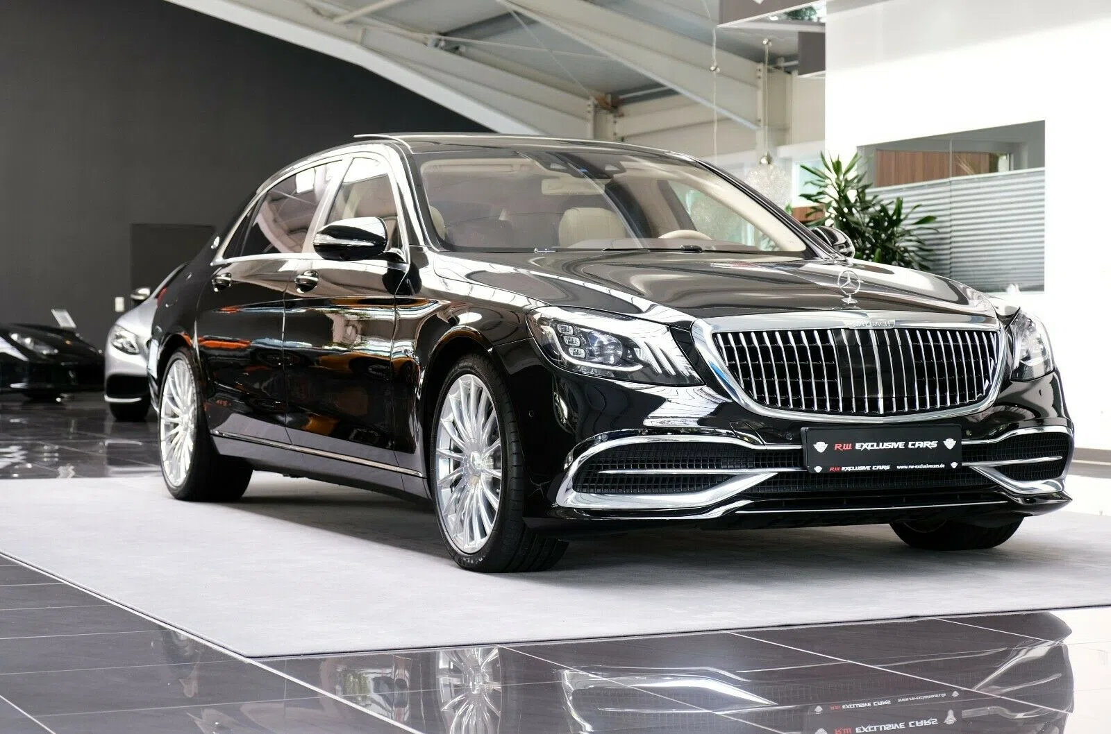 2017 Mercedes-Maybach S 650 for sale, exterior, Black