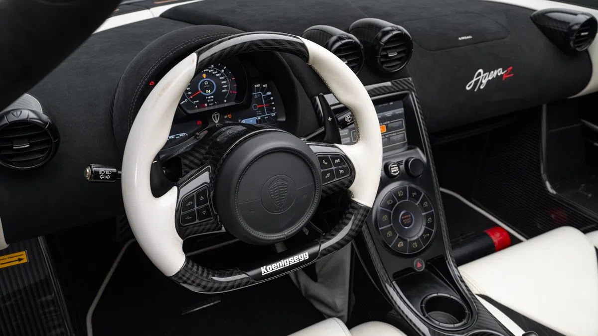 2014 Koenigsegg Agera R interior, Black