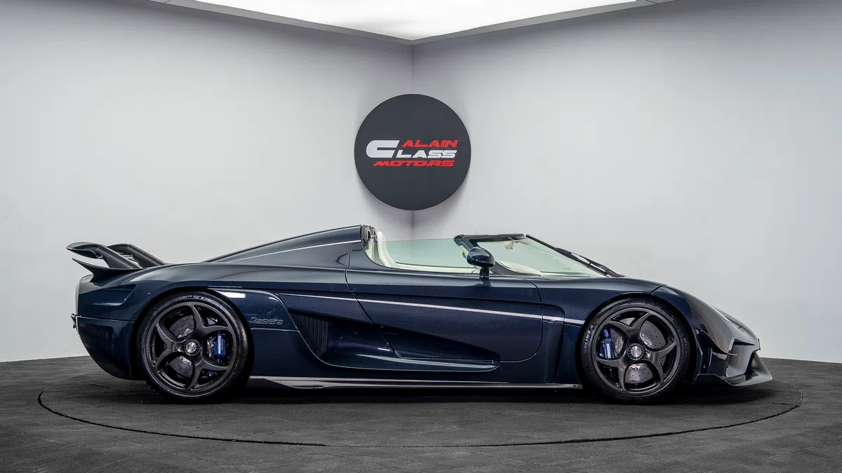 2019 Koenigsegg Regera for sale, exterior, Exposed Blue Carbon