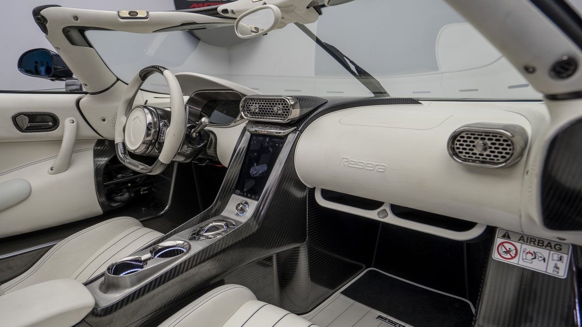 2019 Koenigsegg Regera, 11/27