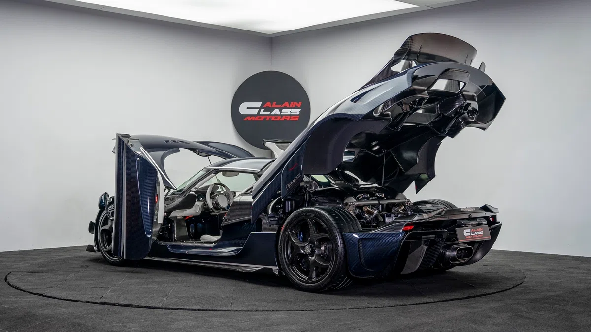 2019 Koenigsegg Regera for sale, exterior, Exposed Blue Carbon