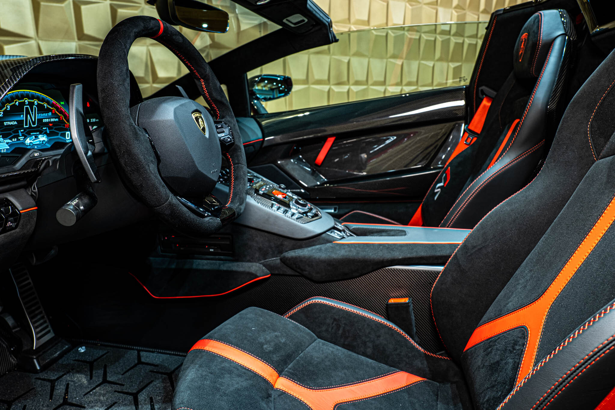 2021 Lamborghini Aventador SVJ Roadster, 4/14