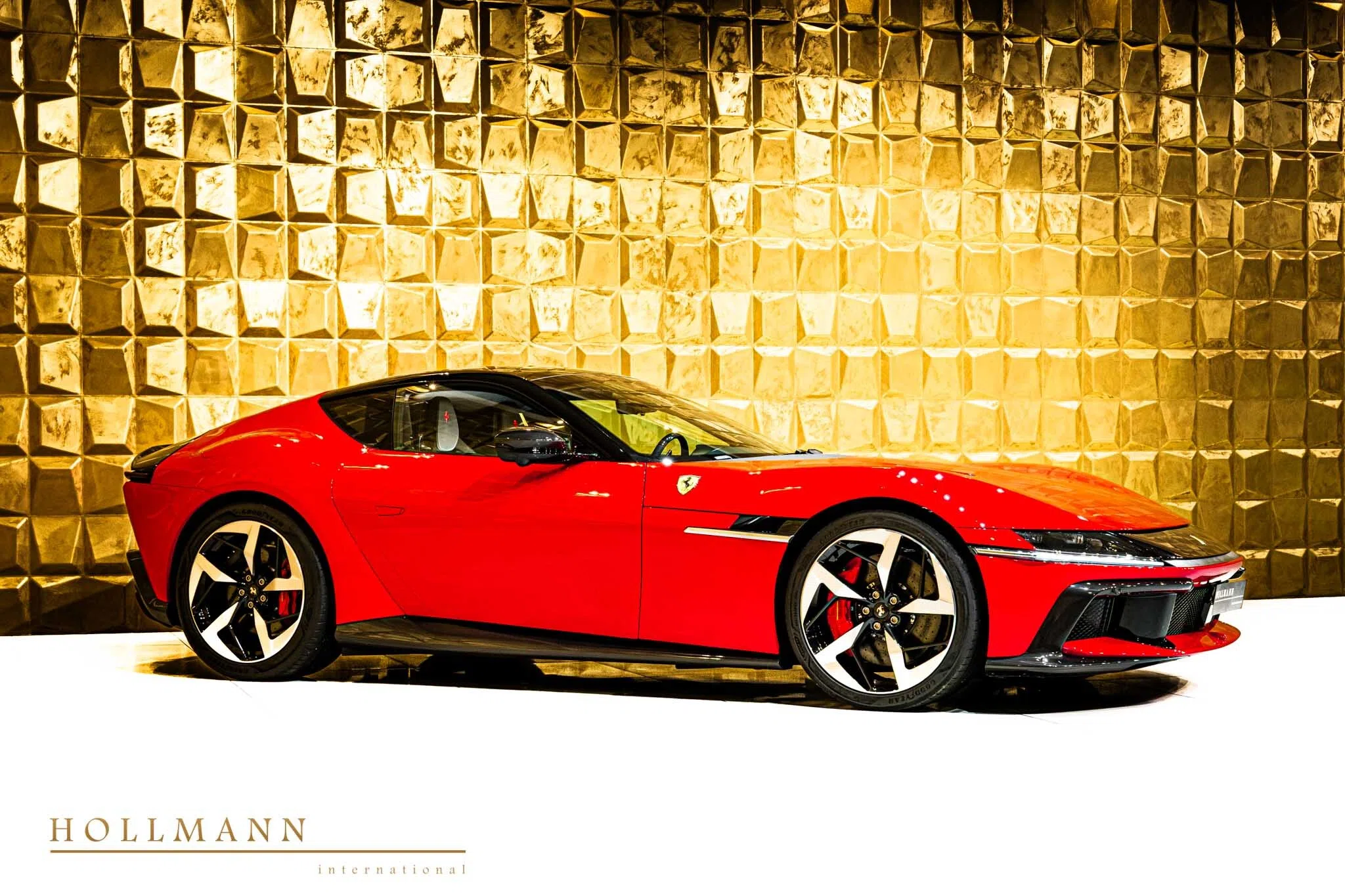 2025 Ferrari 12Cilindri for sale, exterior, Rosso Corsa