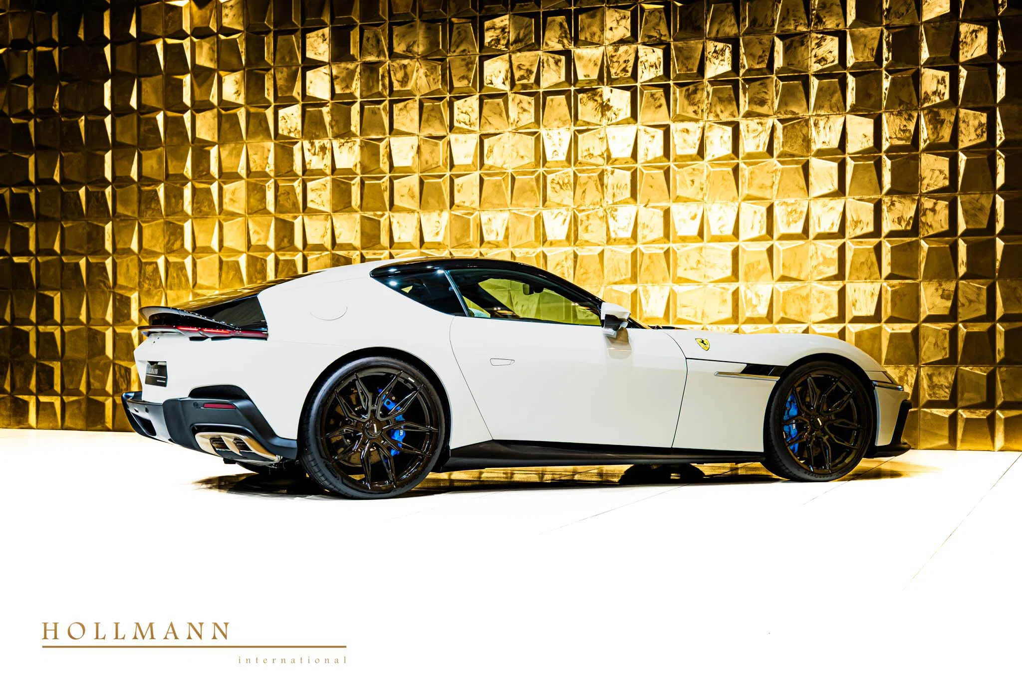 2026 Ferrari 12Cilindri for sale, exterior, Bianco Avus