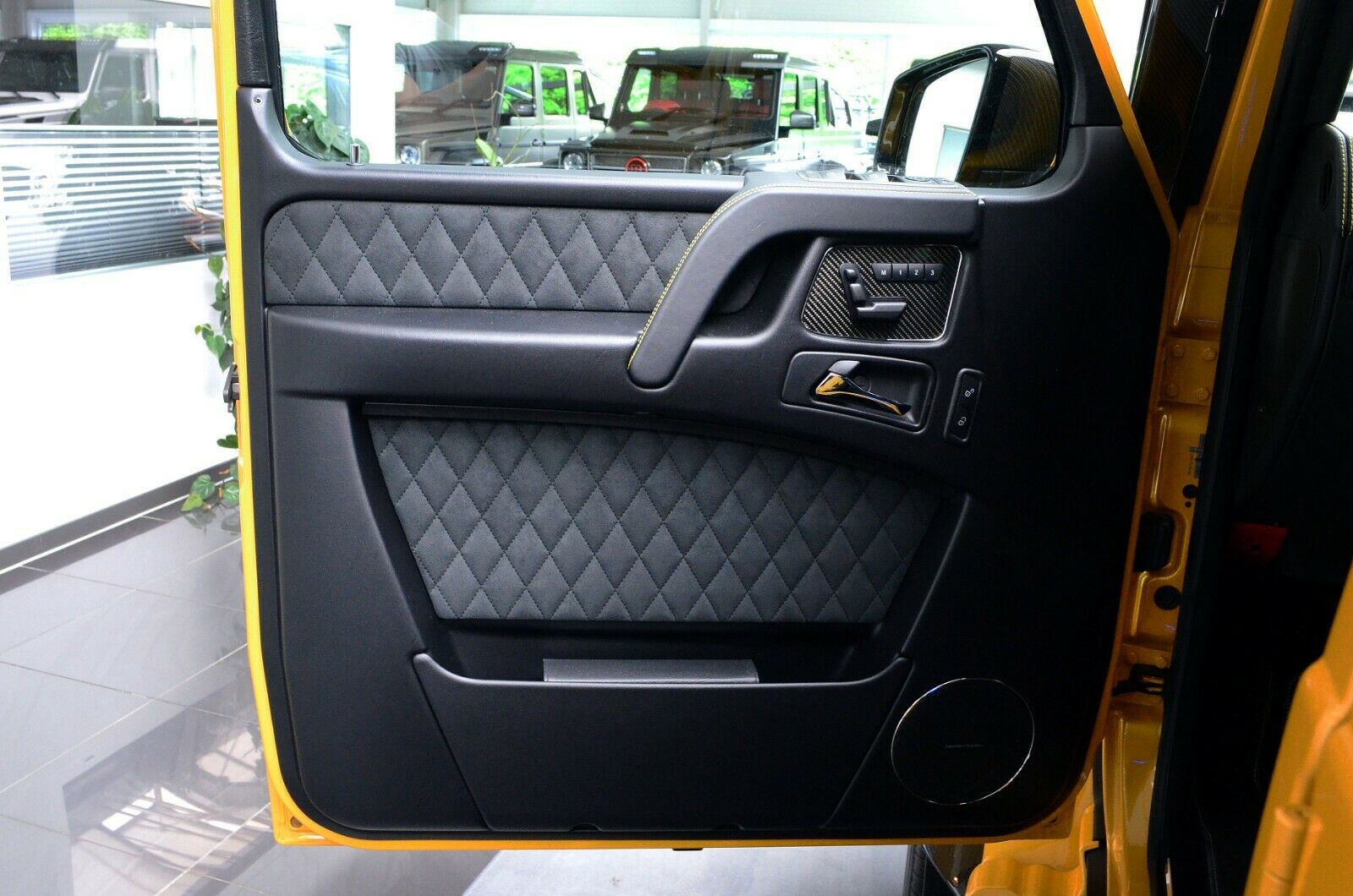 2017 BRABUS G 500 4x4² B40 500, 19/20