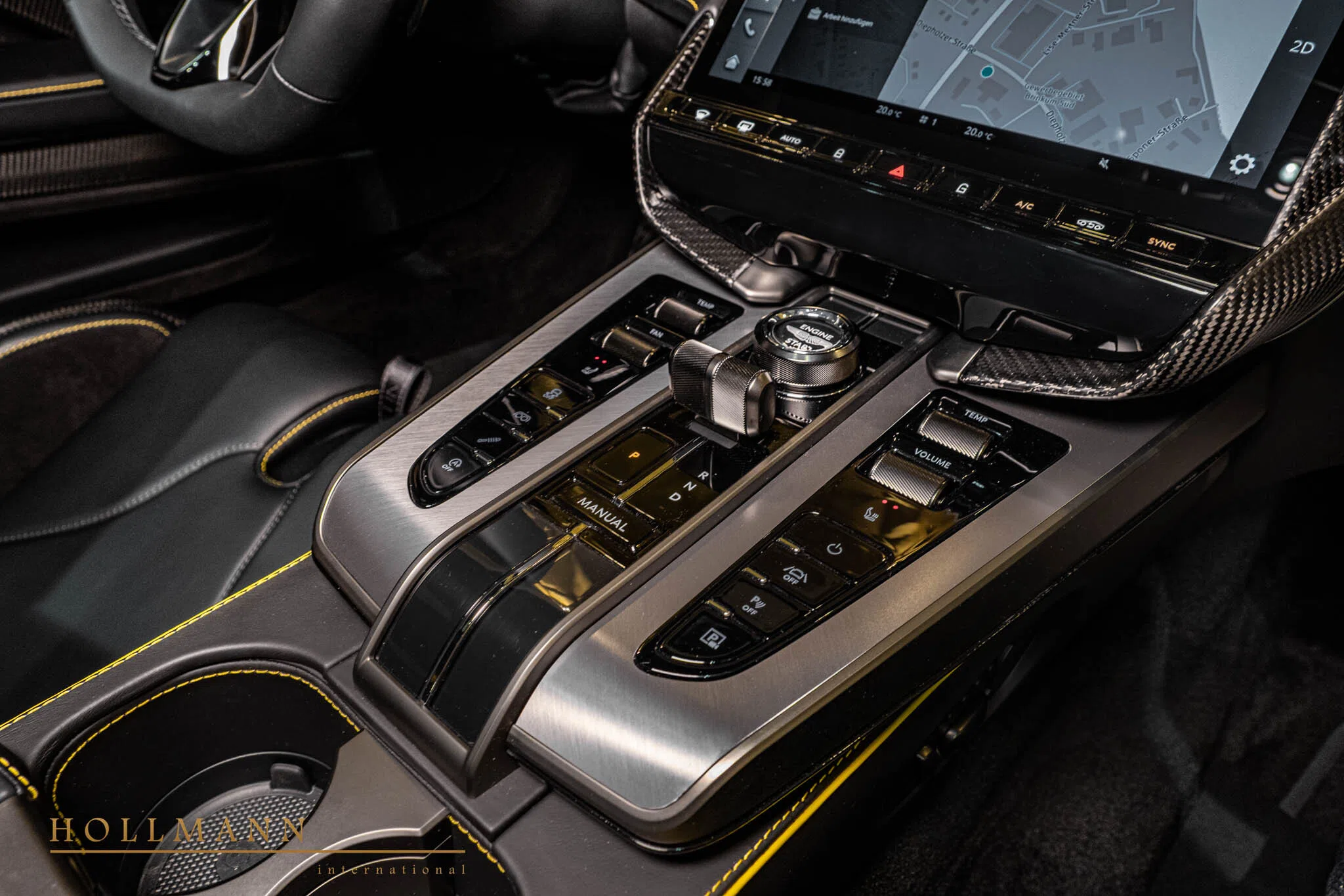 2025 Aston Martin Vanquish Coupé interior, center console, Onyx Black