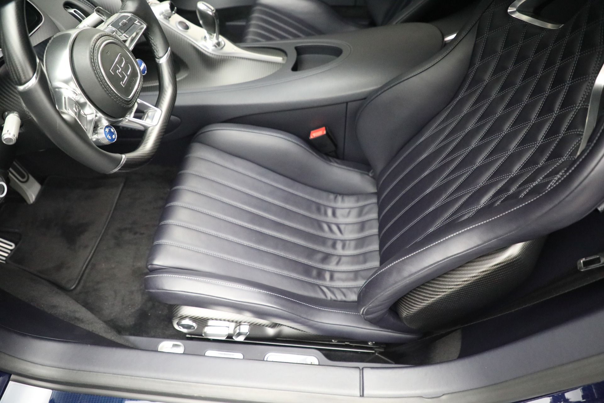 2018 Bugatti Chiron, 8/38