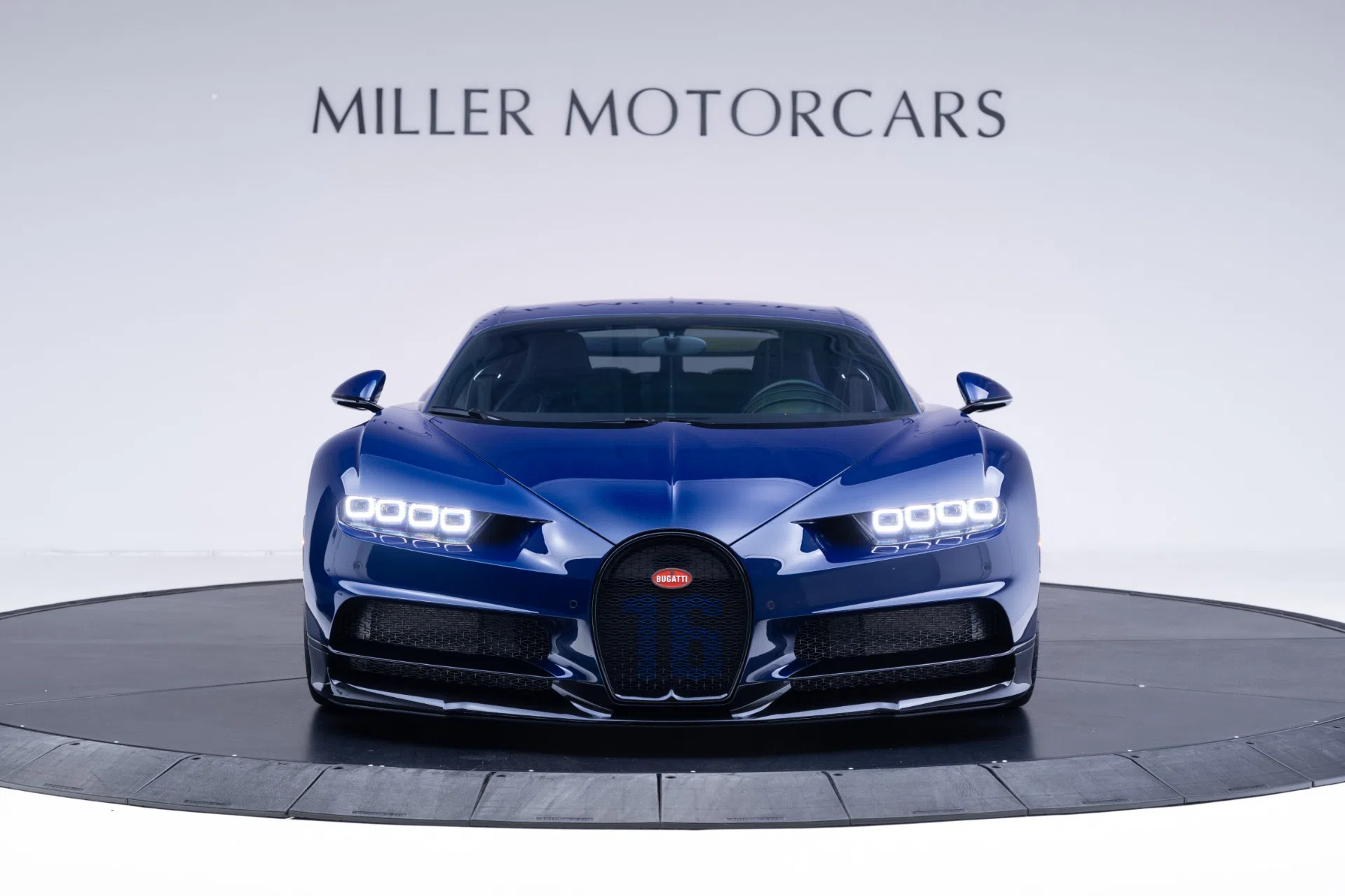2018 Bugatti Chiron for sale, exterior, Blue Carbon