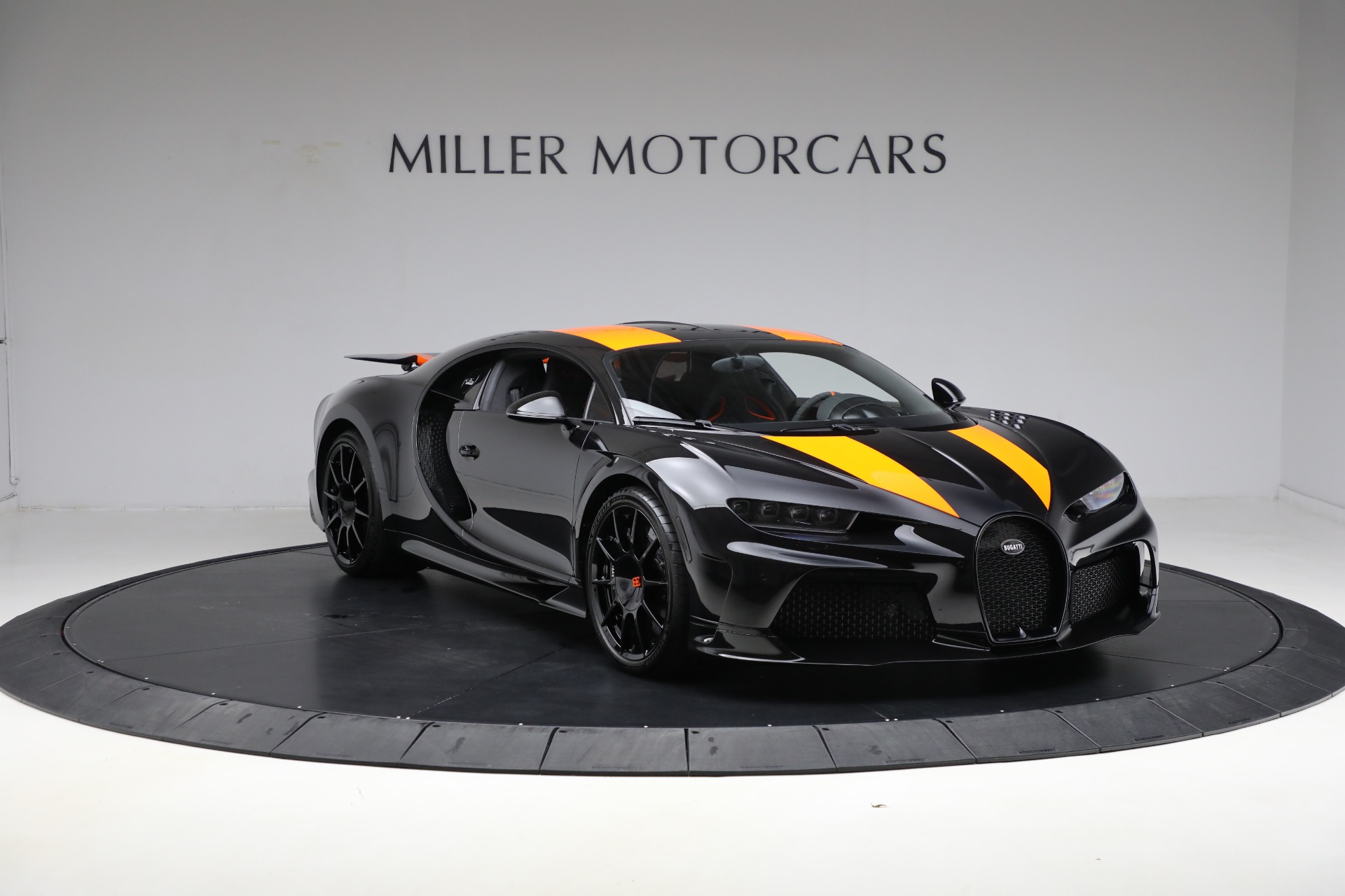 2022 Bugatti Chiron Super Sport, 4/19