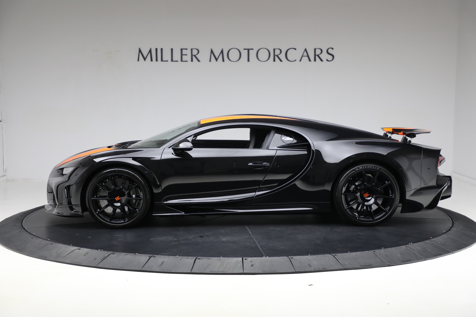 2022 Bugatti Chiron Super Sport, 8/19