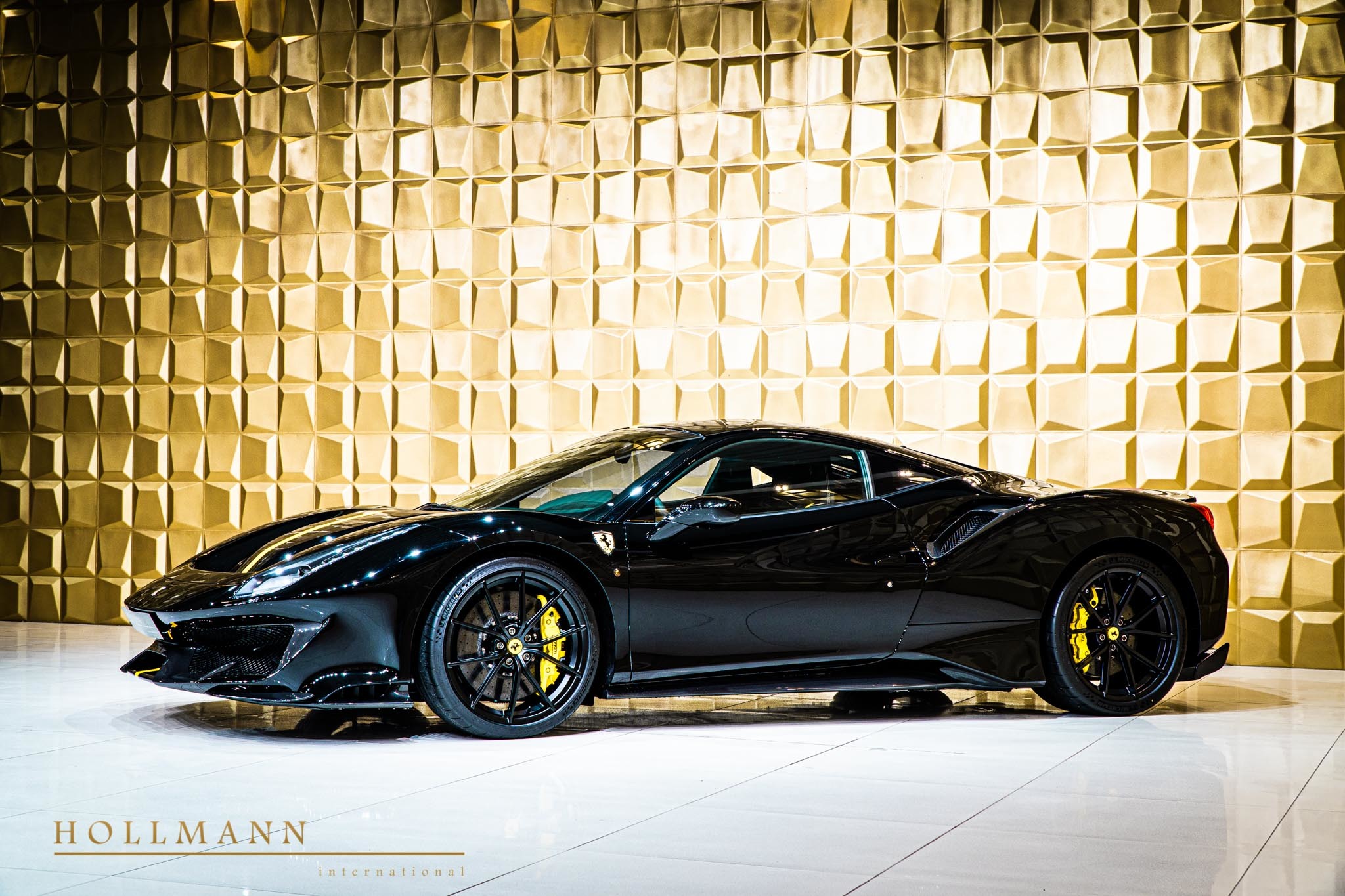 2020 Ferrari 488 Pista - Hollman, 20/20