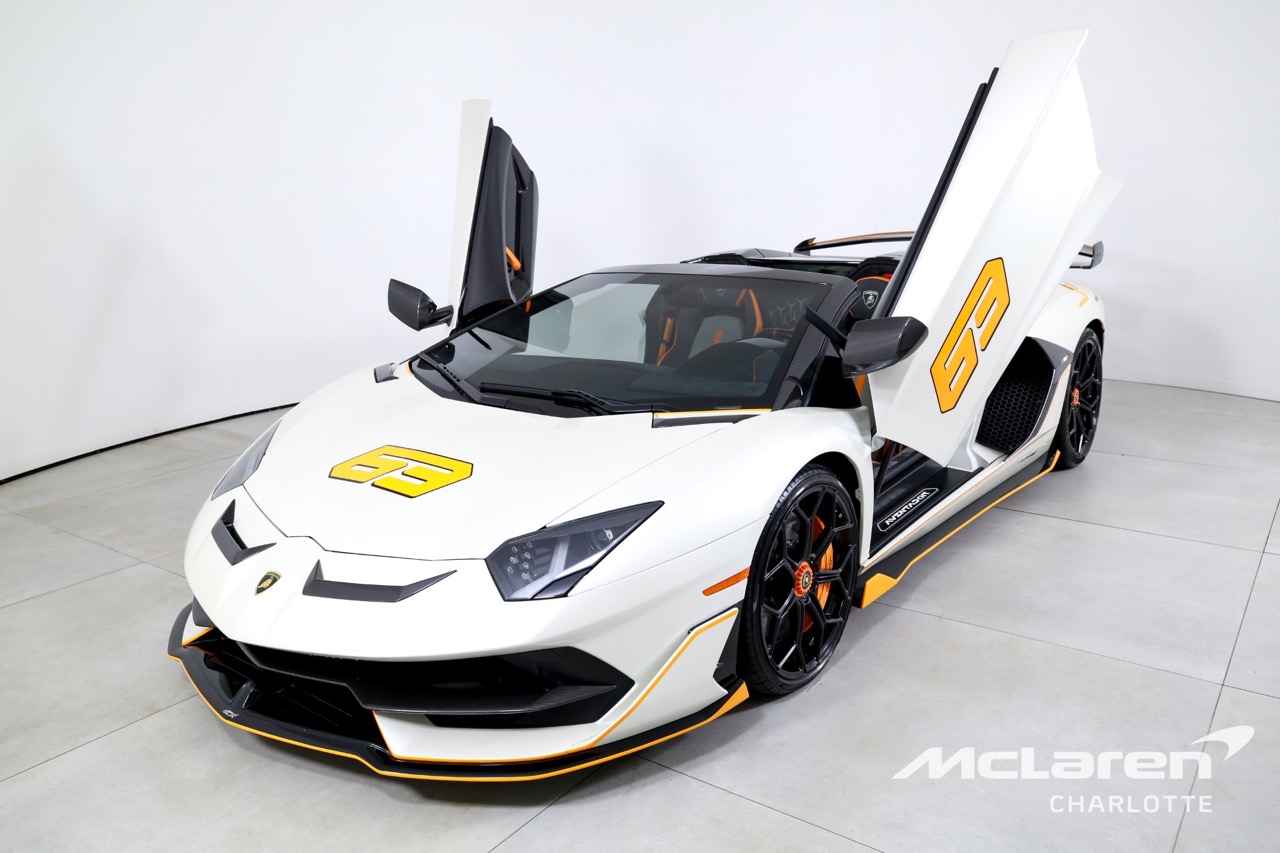 2021 Lamborghini Aventador SVJ