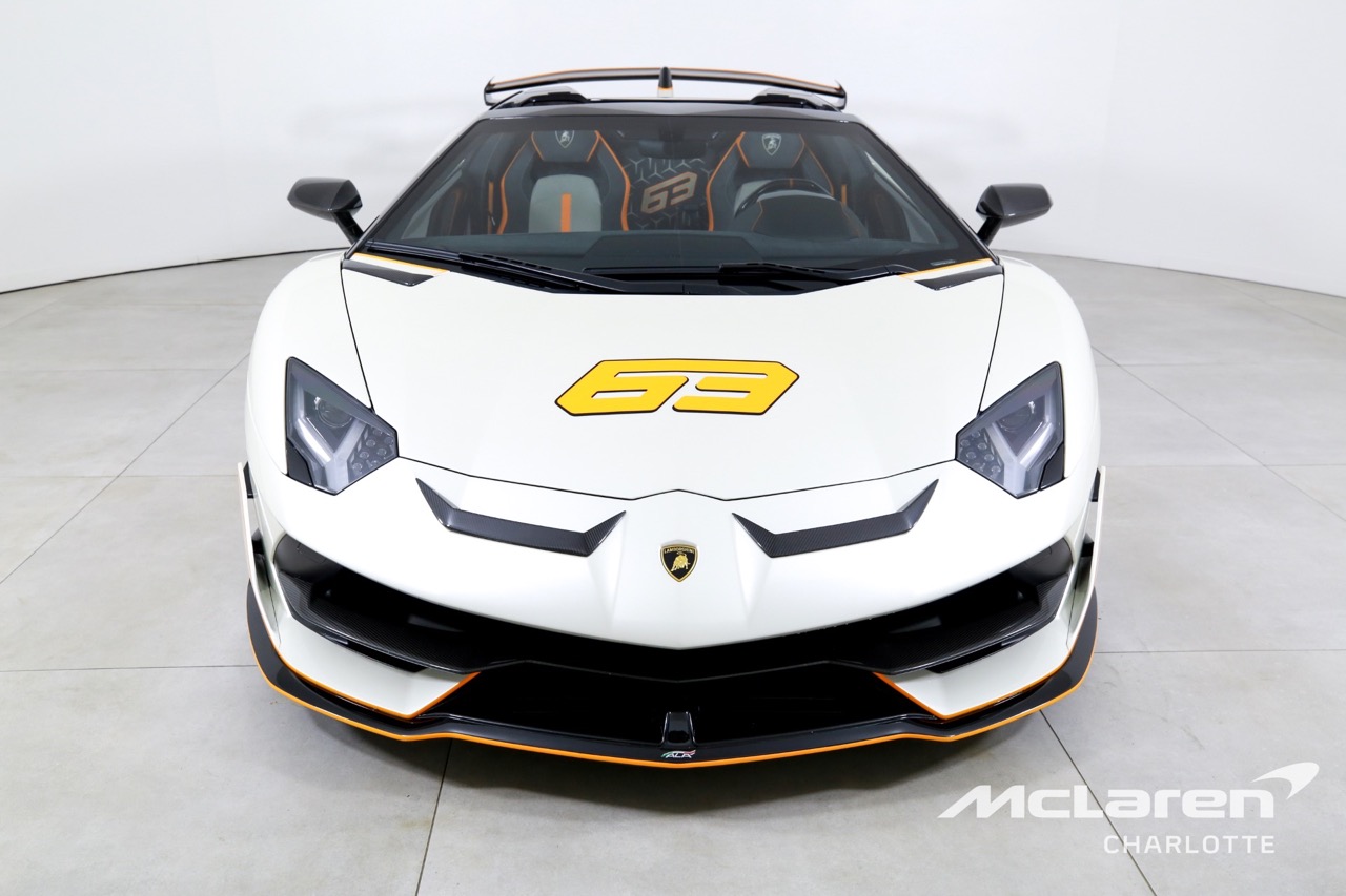 2021 Lamborghini Aventador SVJ, 2/18