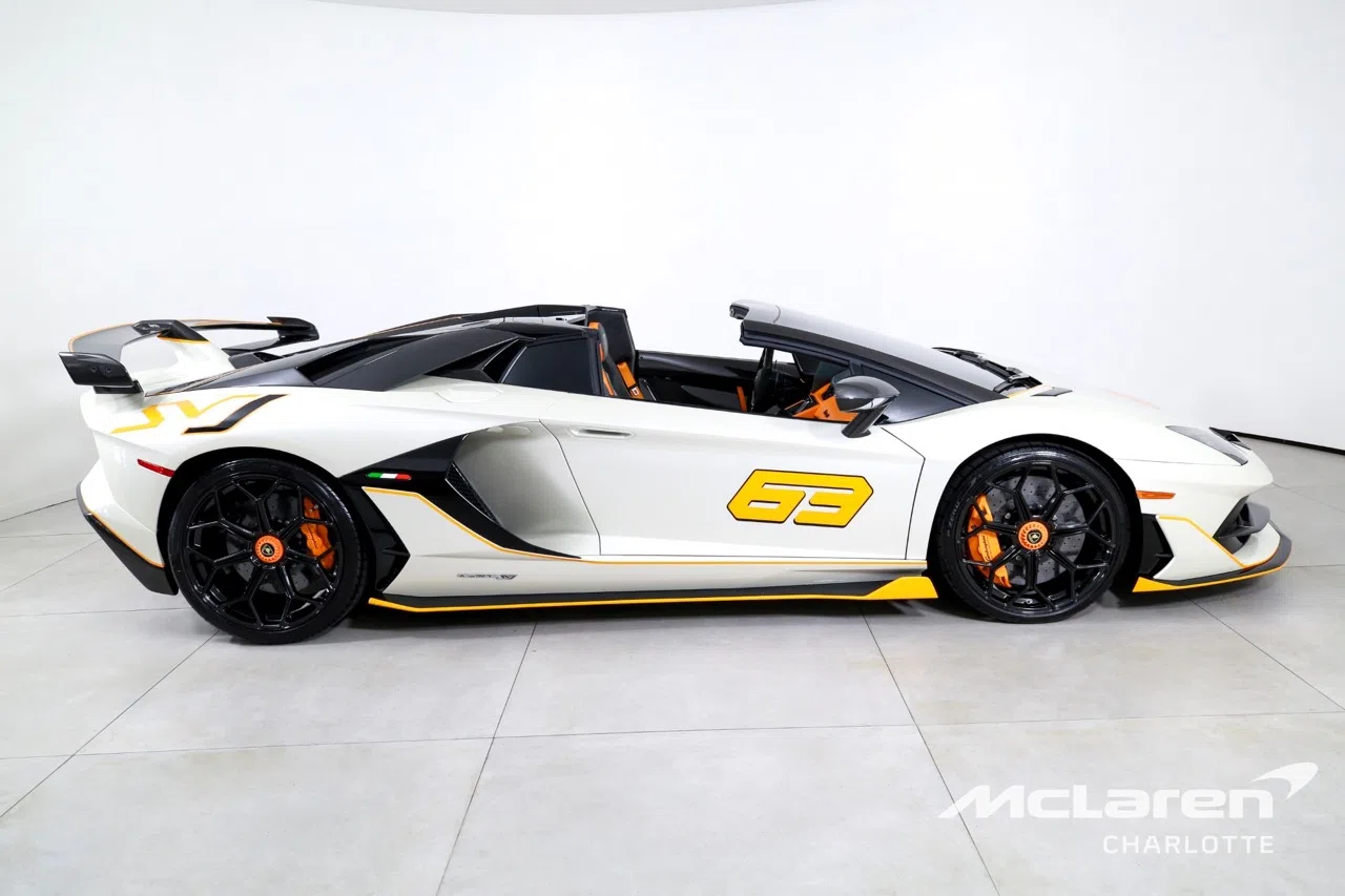 2021 Lamborghini Aventador SVJ for sale, exterior, White