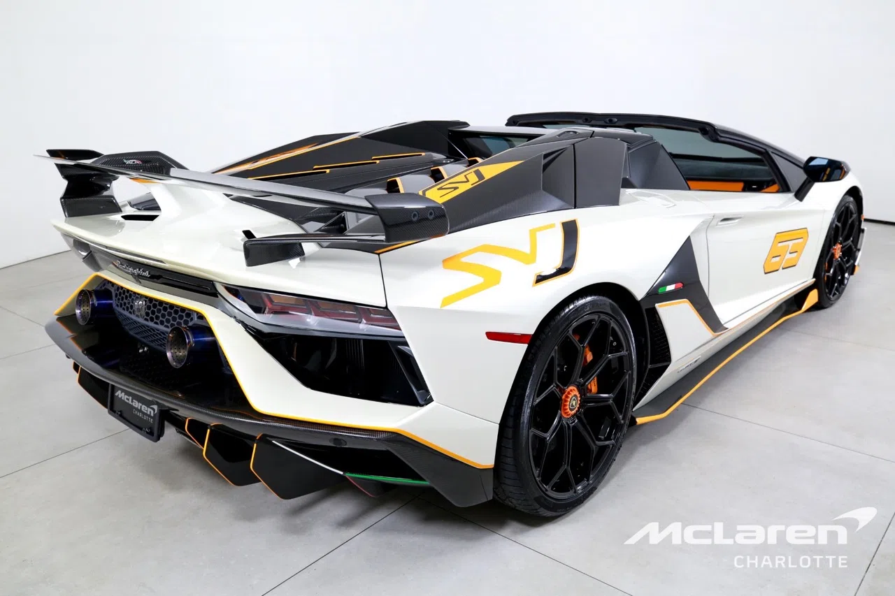 2021 Lamborghini Aventador SVJ for sale, exterior, White