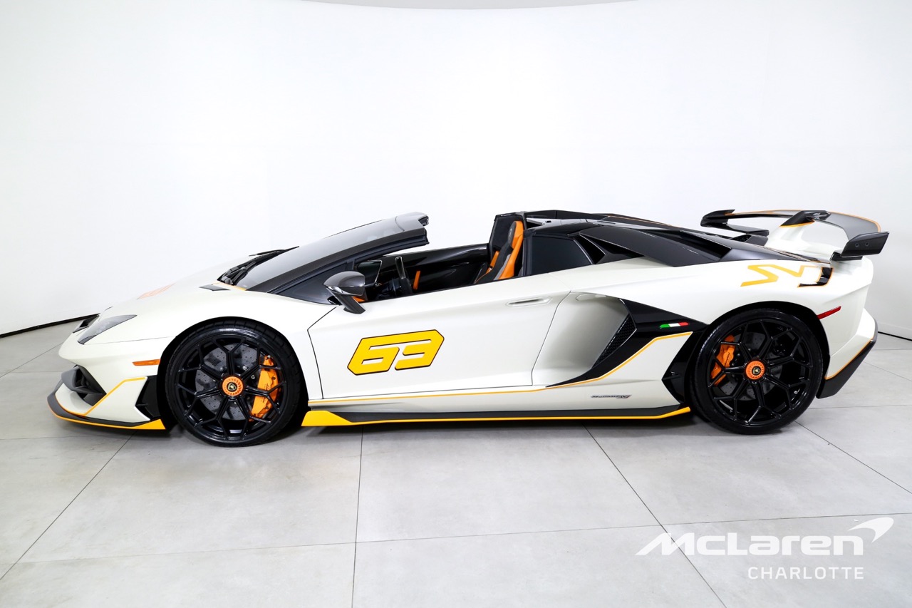 2021 Lamborghini Aventador SVJ, 16/18