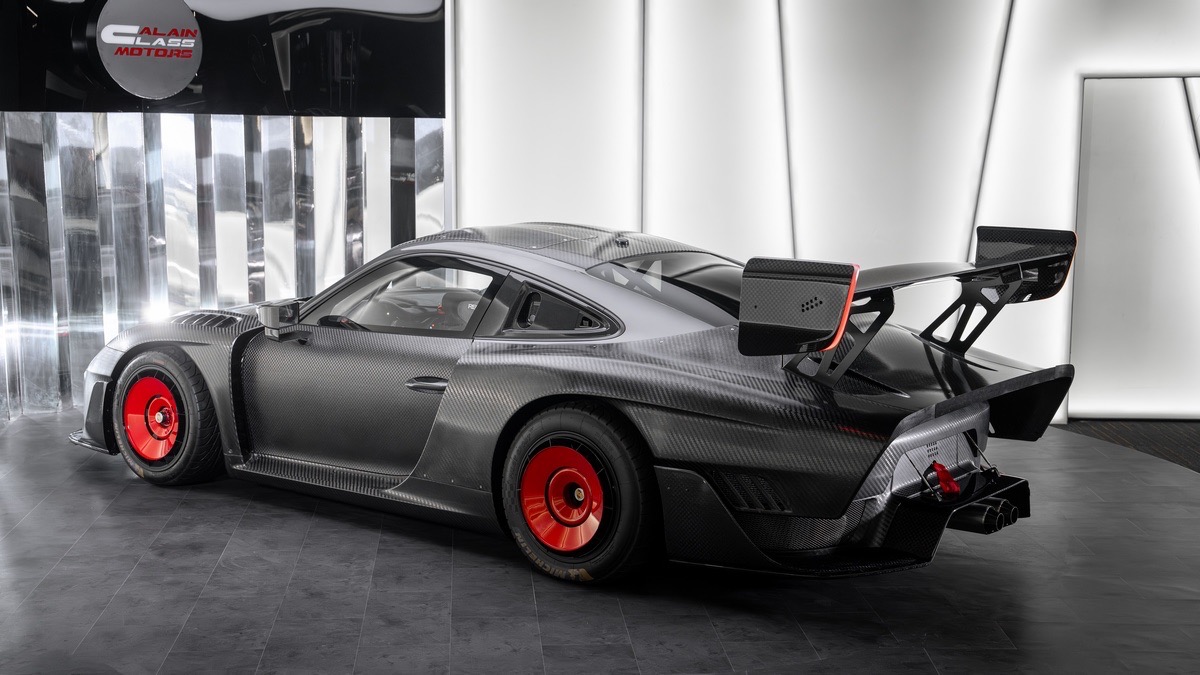 2019 Porsche 935, 2/18