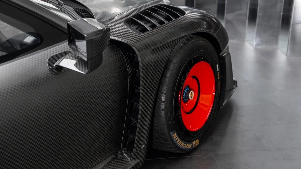 2019 Porsche 935 wheel