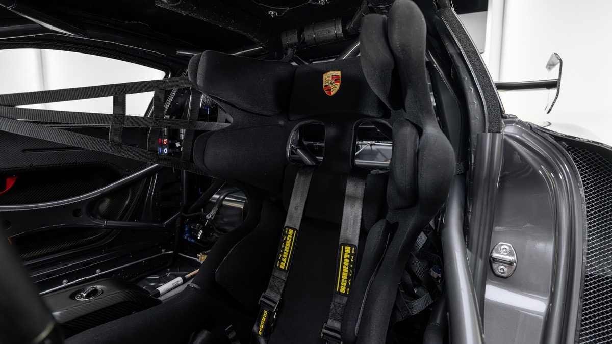 2019 Porsche 935, 14/18