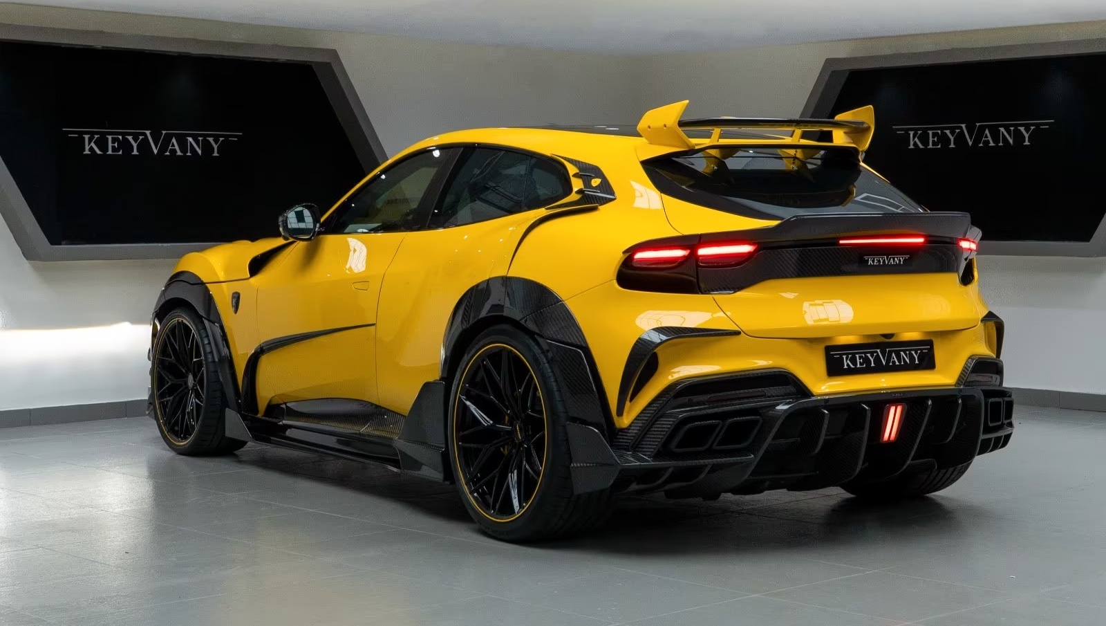 2025 Ferrari Purosangue KEYVANY