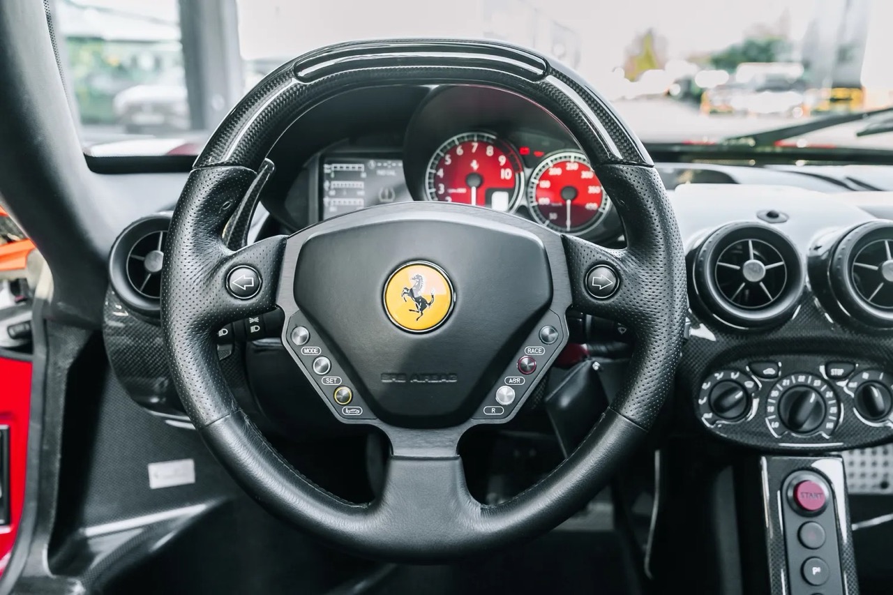 2002 Ferrari Enzo, 3/10