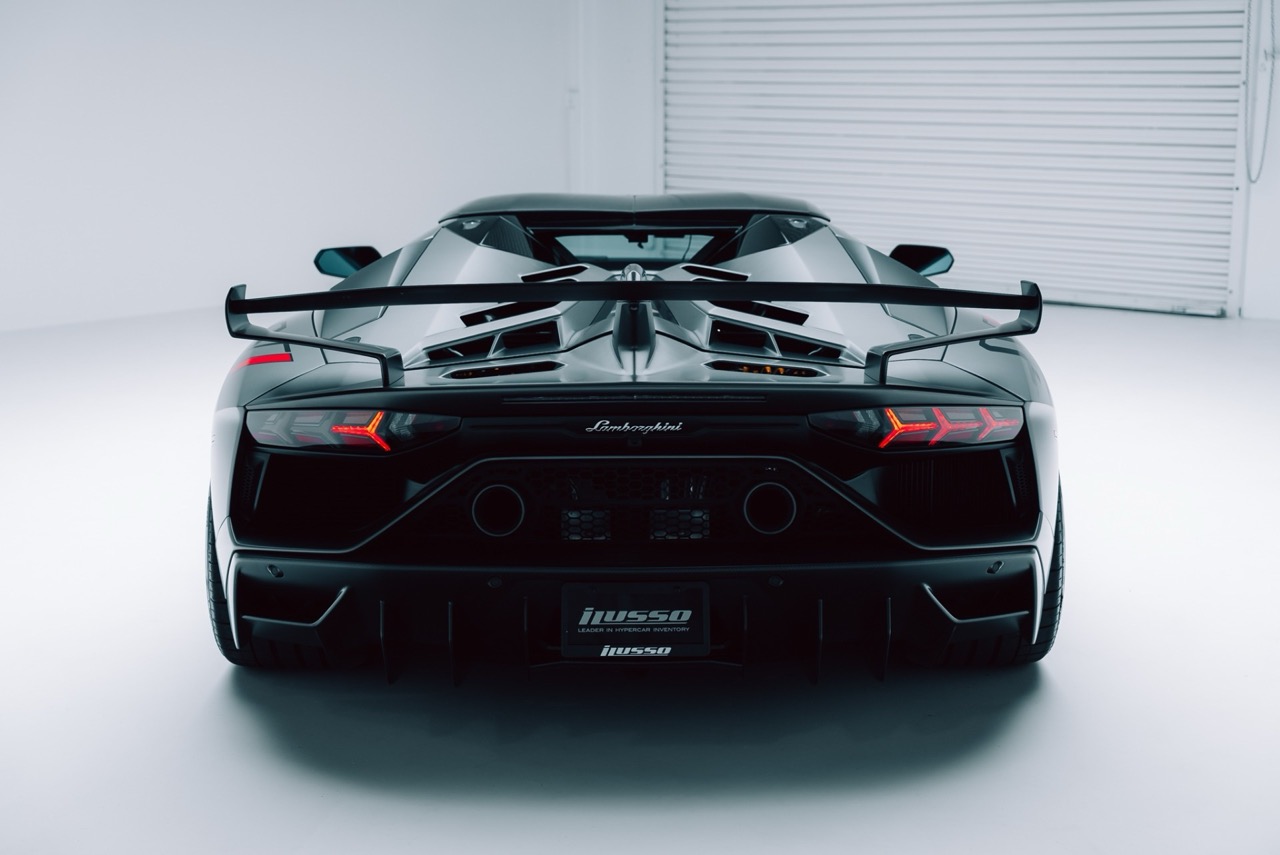 2020 Lamborghini Aventador SVJ Roadster, 6/11
