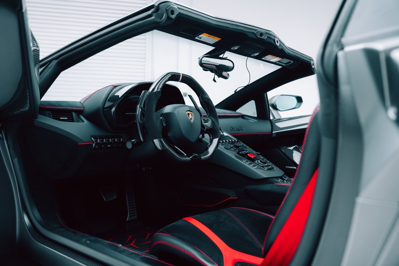 2020 Lamborghini Aventador SVJ Roadster, 8/11