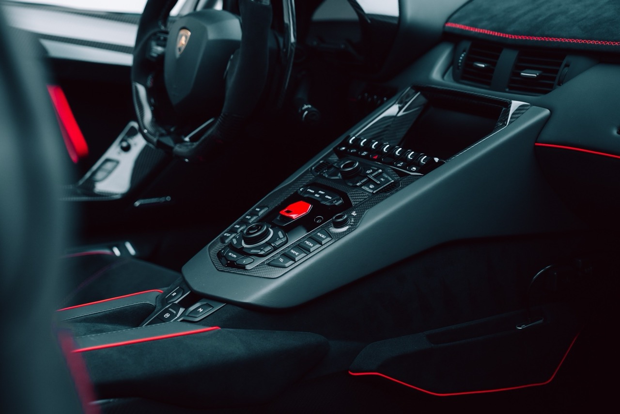 2020 Lamborghini Aventador SVJ Roadster, 10/11