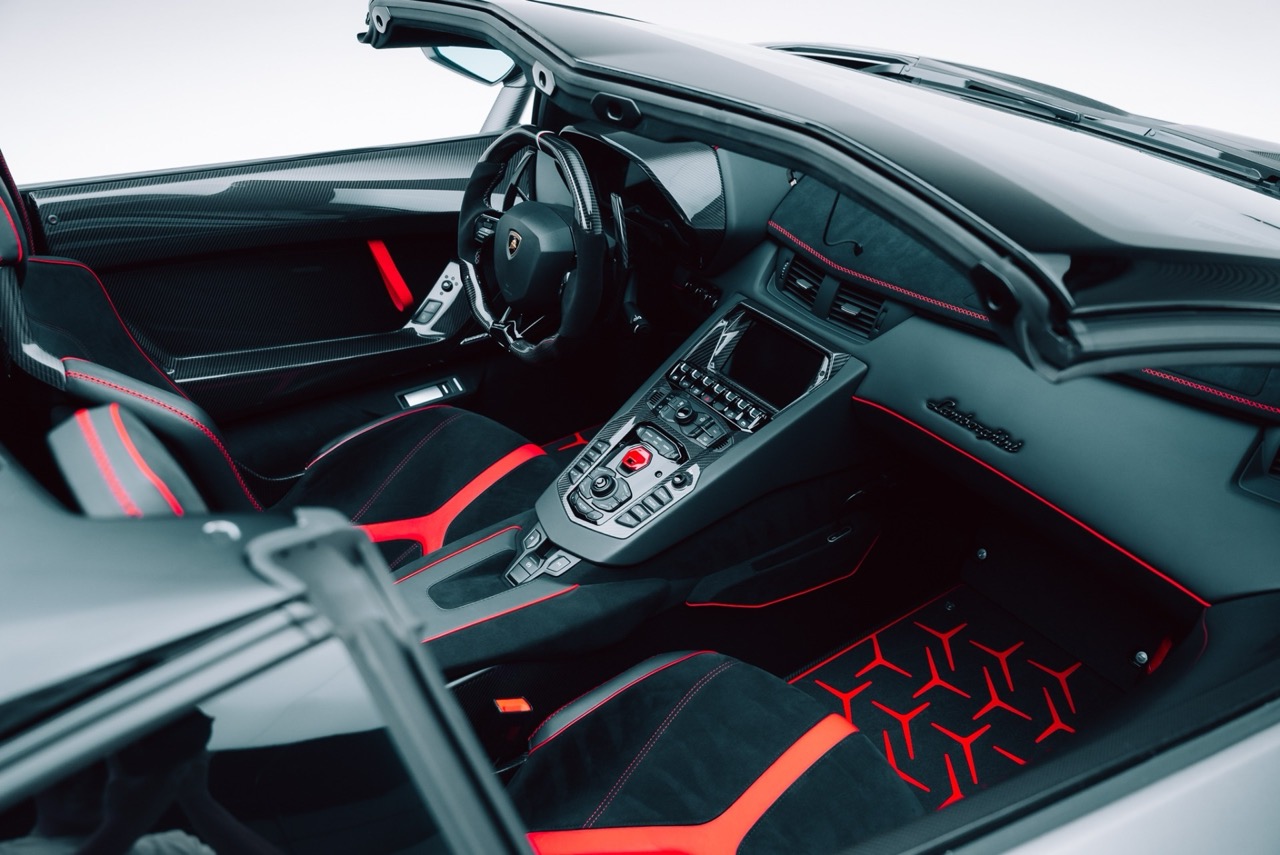 2020 Lamborghini Aventador SVJ Roadster, 11/11