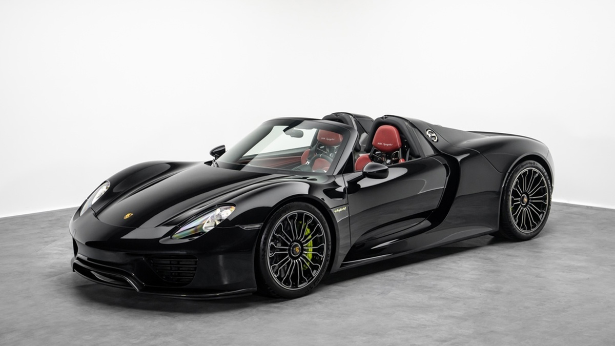 2015 Porsche 918 Spyder