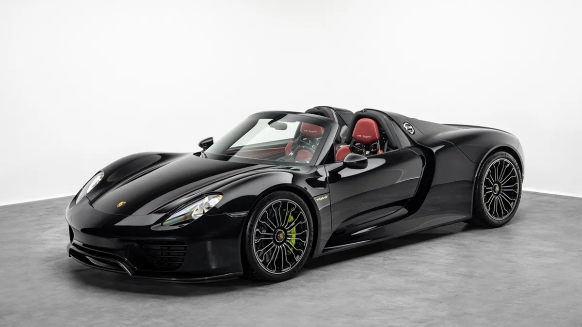 2015 Porsche 918 Spyder
