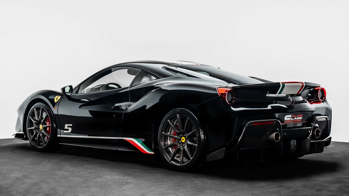 2019 Ferrari 488 Pista Piloti, 11/18
