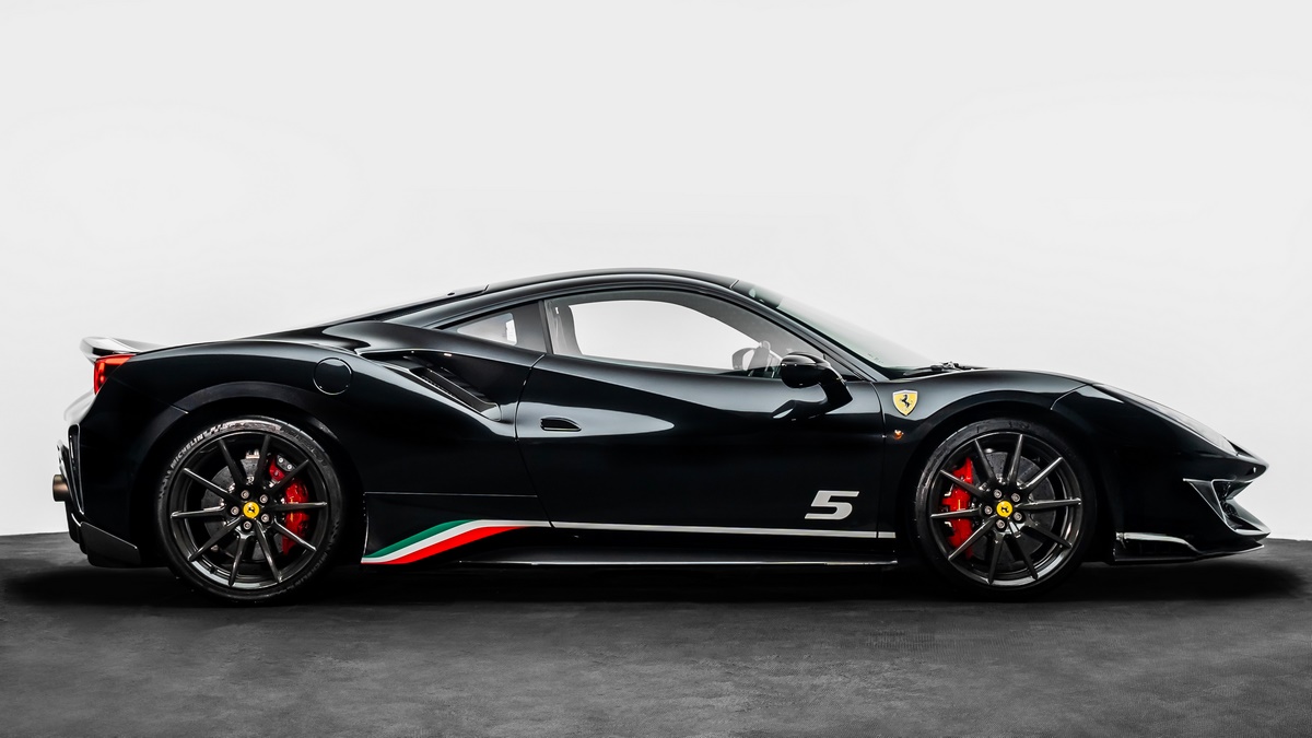 2019 Ferrari 488 Pista Piloti, 14/18