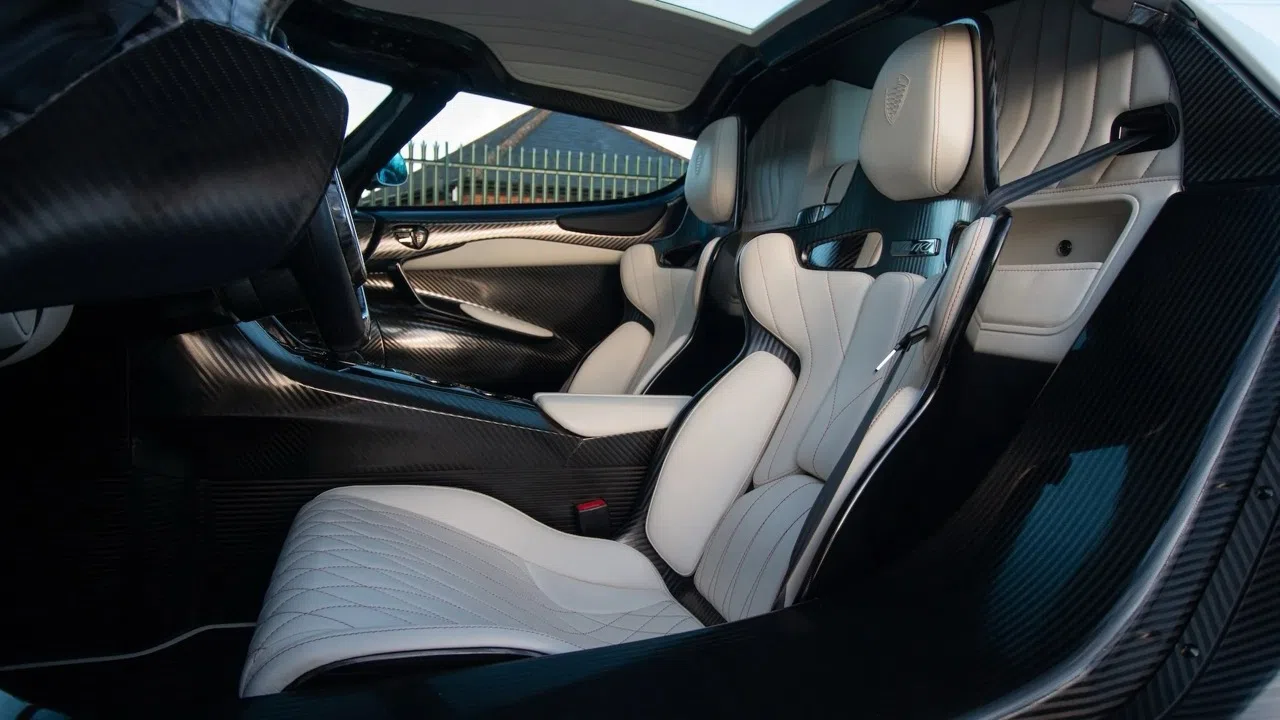 2025 Koenigsegg Jesko Attack interior, seats