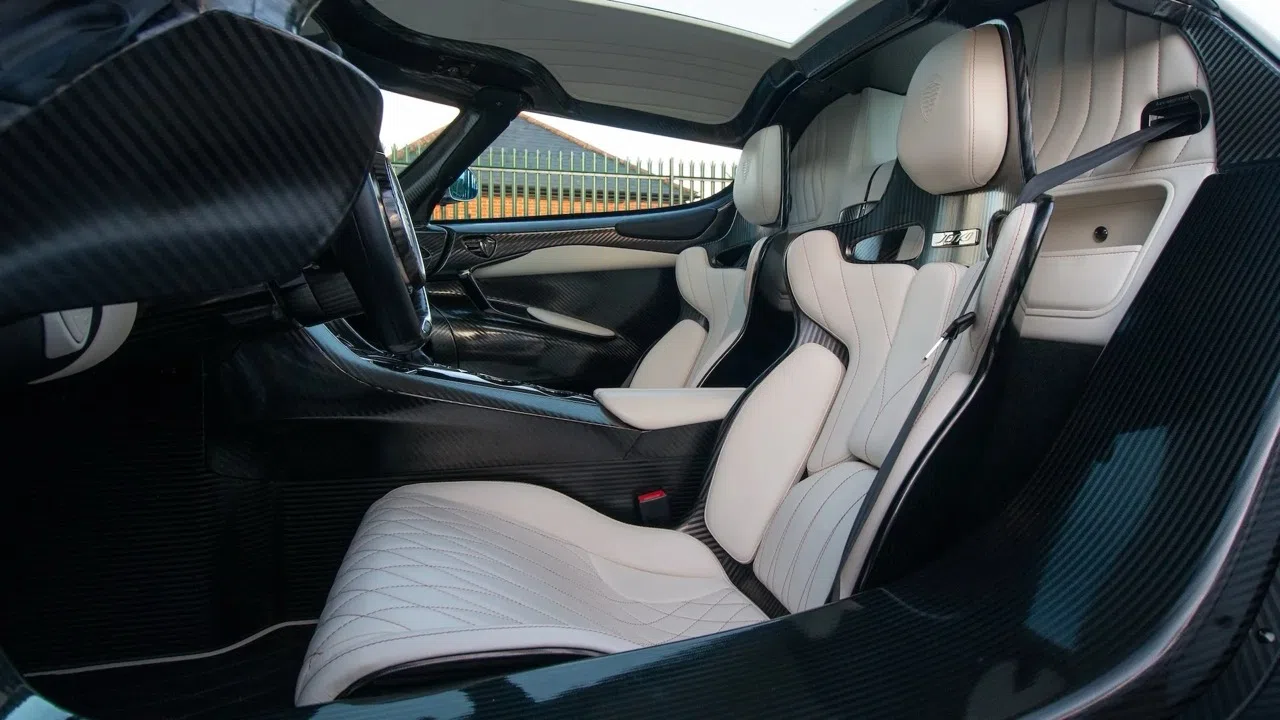 2025 Koenigsegg Jesko Attack interior, seats