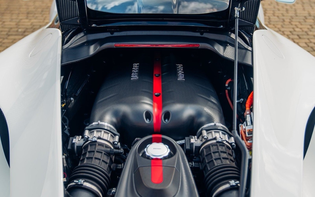 2014 Ferrari LaFerrari, 11/11