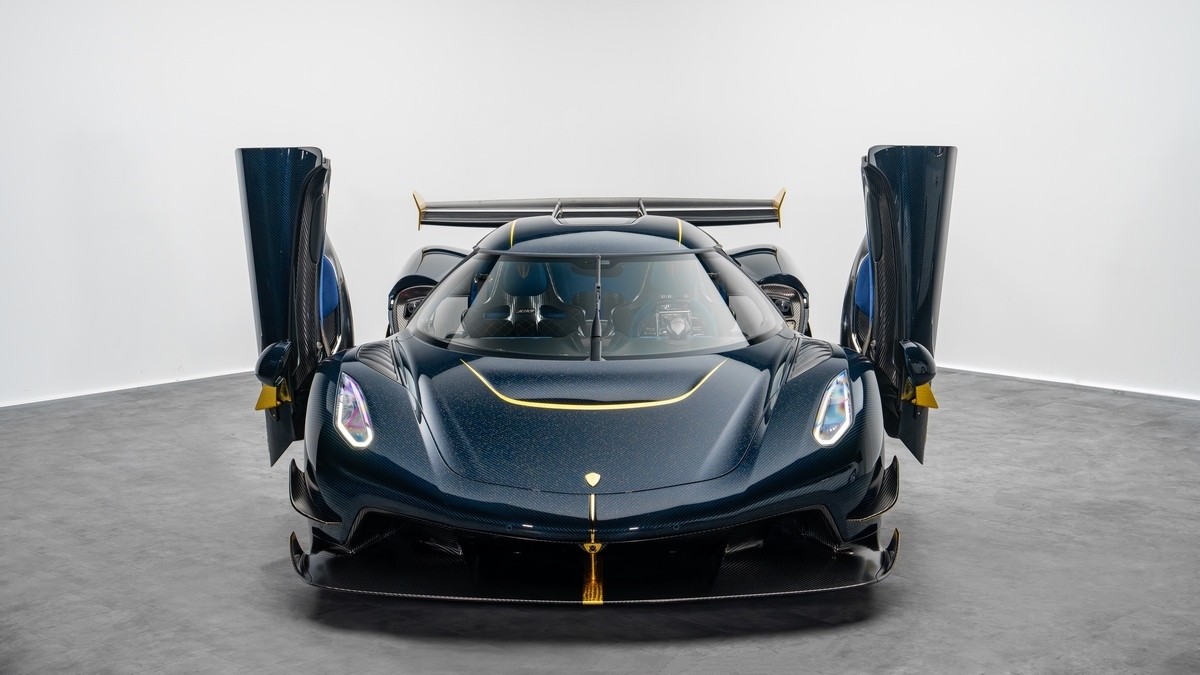 2025 Koenigsegg Jesko Attack, 3/20