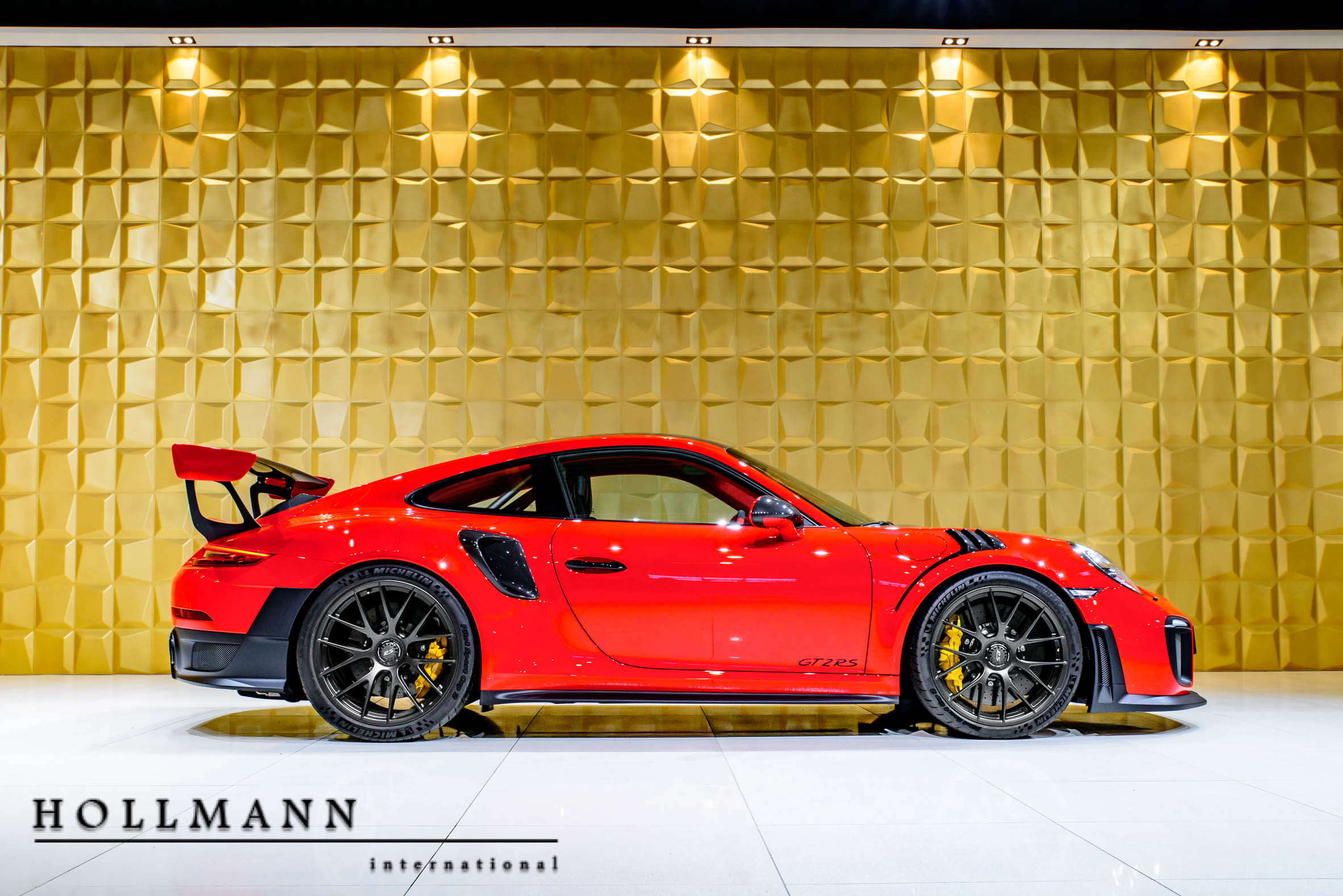 2019 Porsche 911 GT2 RS, 12/13