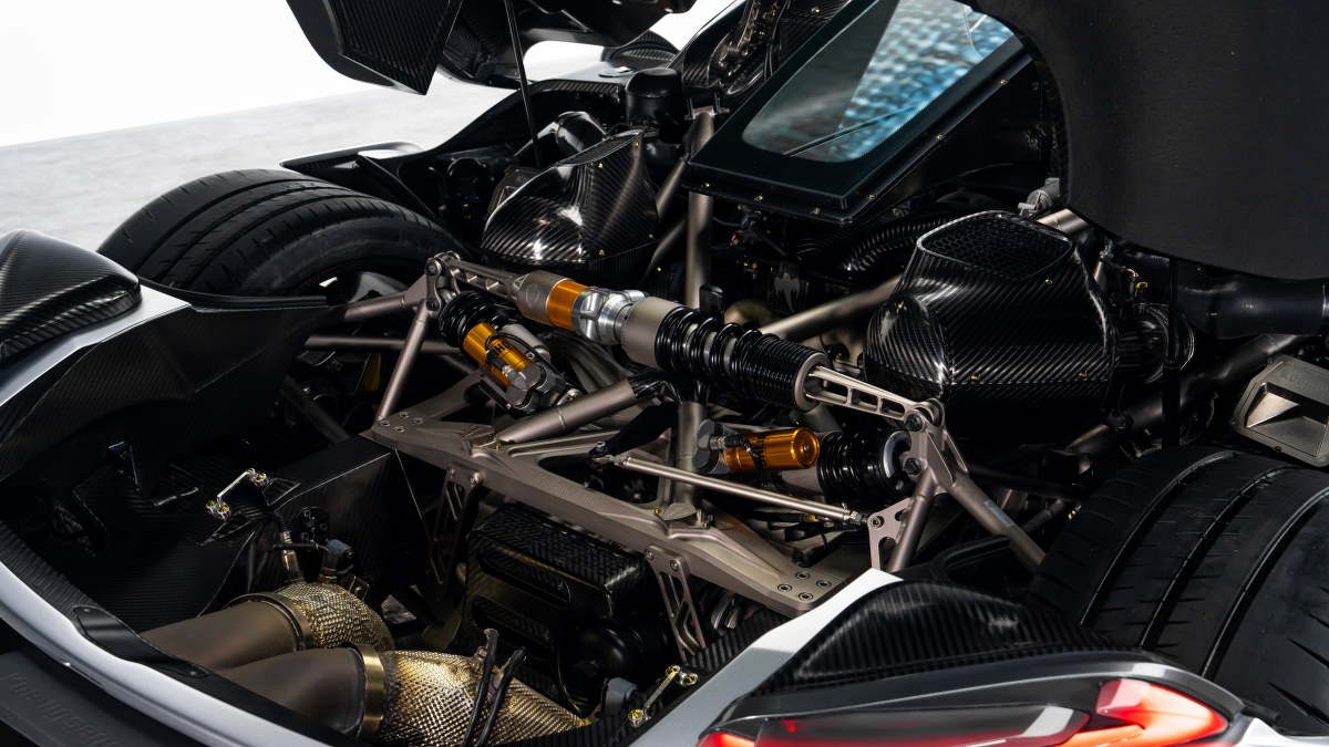 2025 Koenigsegg Jesko Attack, 8/19