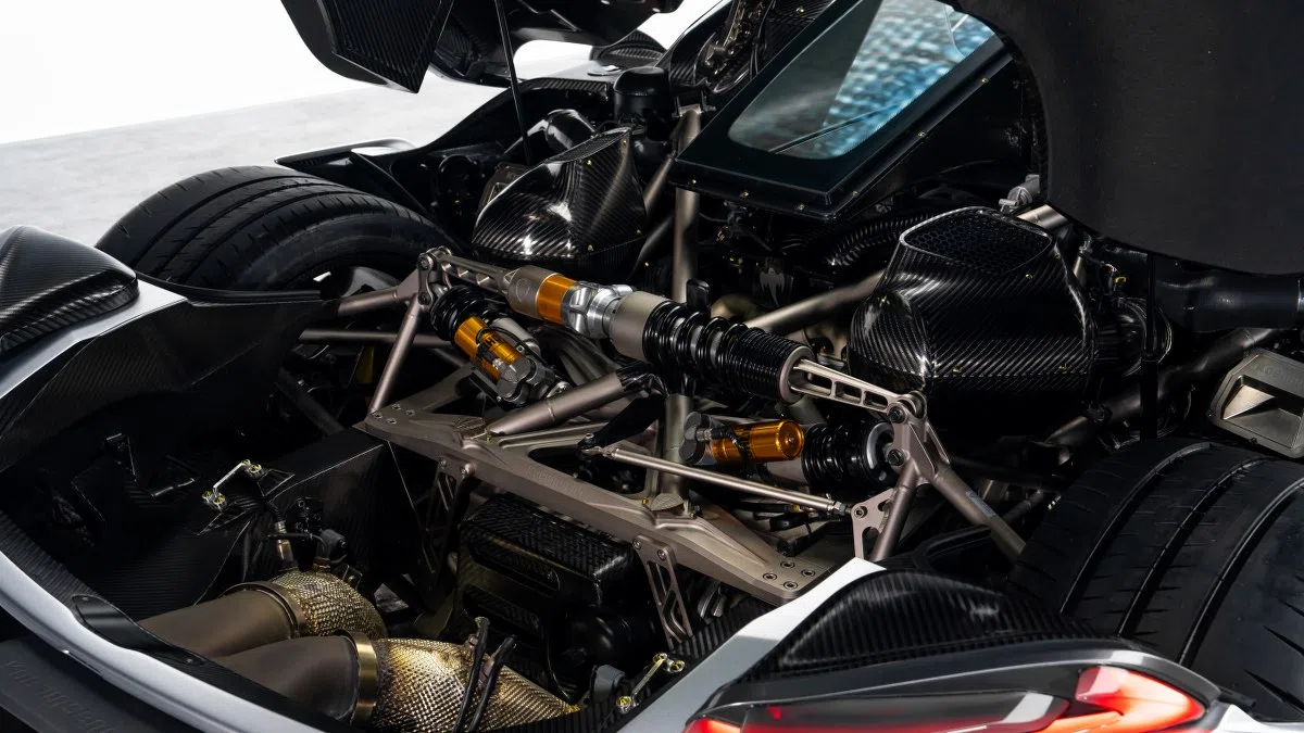 2025 Koenigsegg Jesko Attack engine