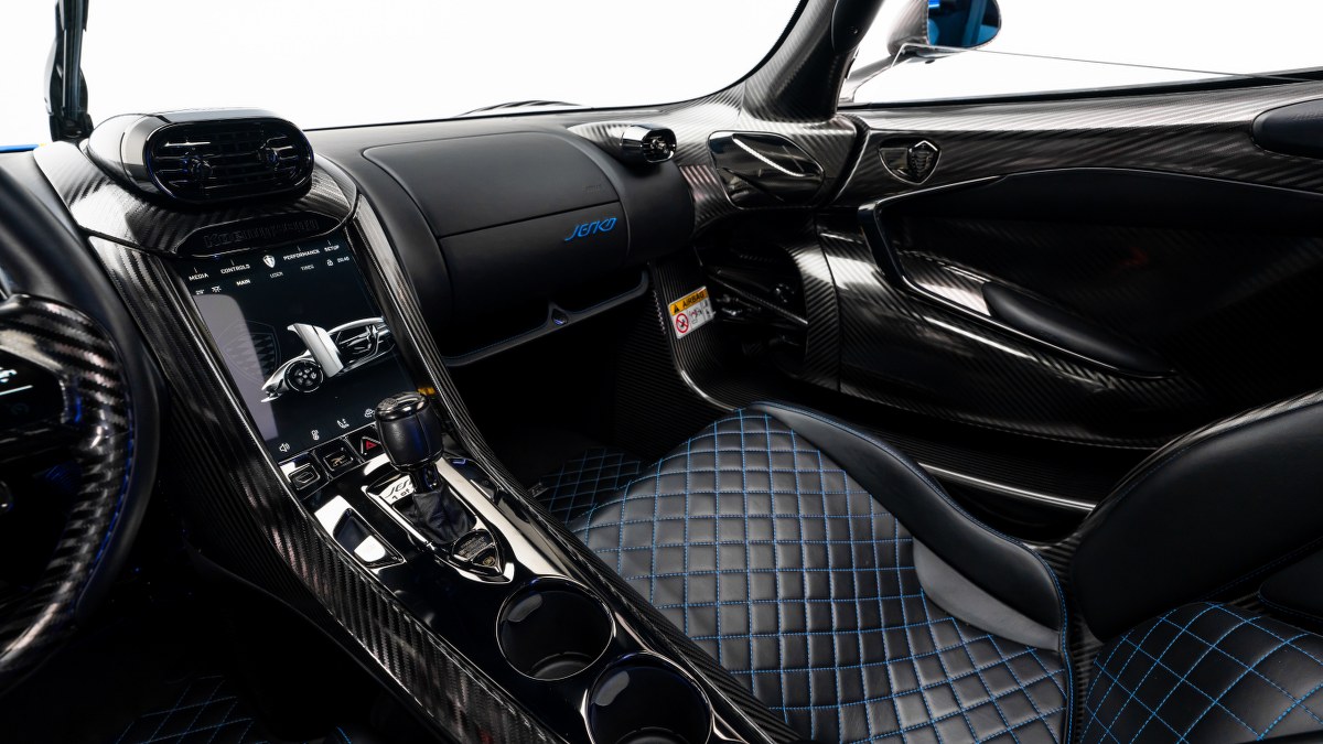 2025 Koenigsegg Jesko Attack, 16/19
