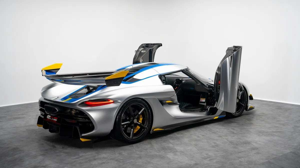 2025 Koenigsegg Jesko Attack for sale, exterior, Moon Silver