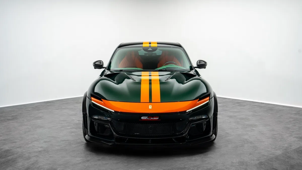 2025 Ferrari Purosangue ESTESO for sale, exterior, Verde Zeltweg | Arancio Stripe
