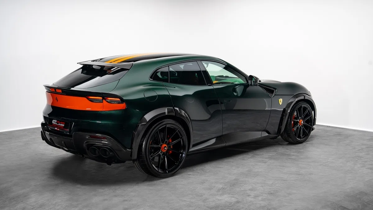 2025 Ferrari Purosangue ESTESO for sale, exterior, Verde Zeltweg | Arancio Stripe